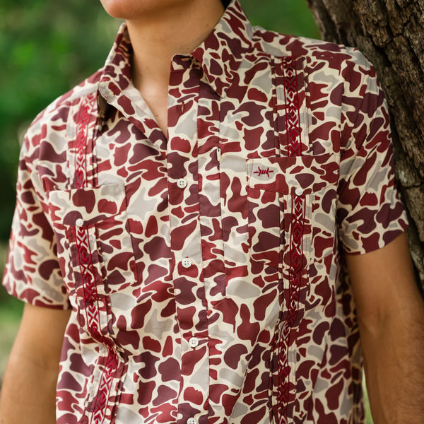 Guayabera Libre- Maroon Camo