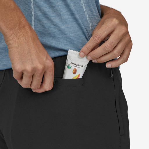 W Multi Trails Short 5 1/2"- Black