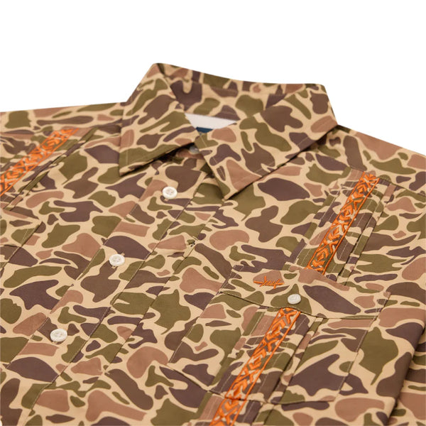 Guayabera Libre- Tejas Camo