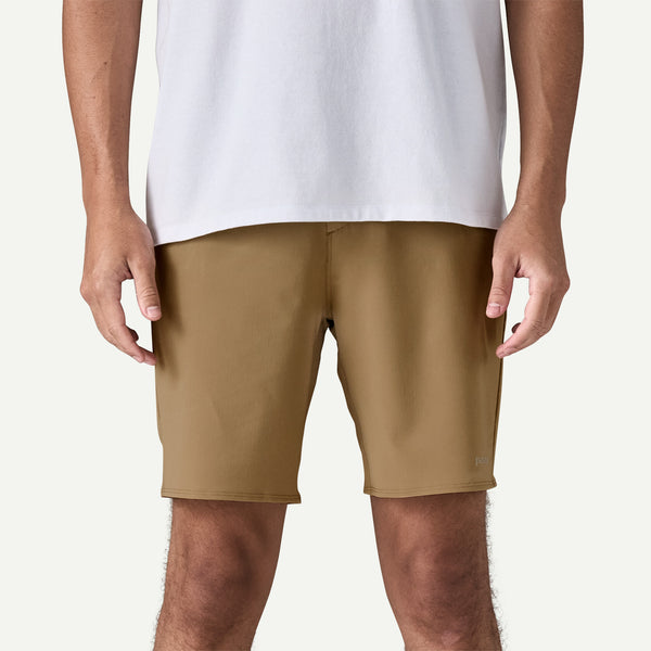 M Hydropeak Hybrid Walk Shorts-18in.